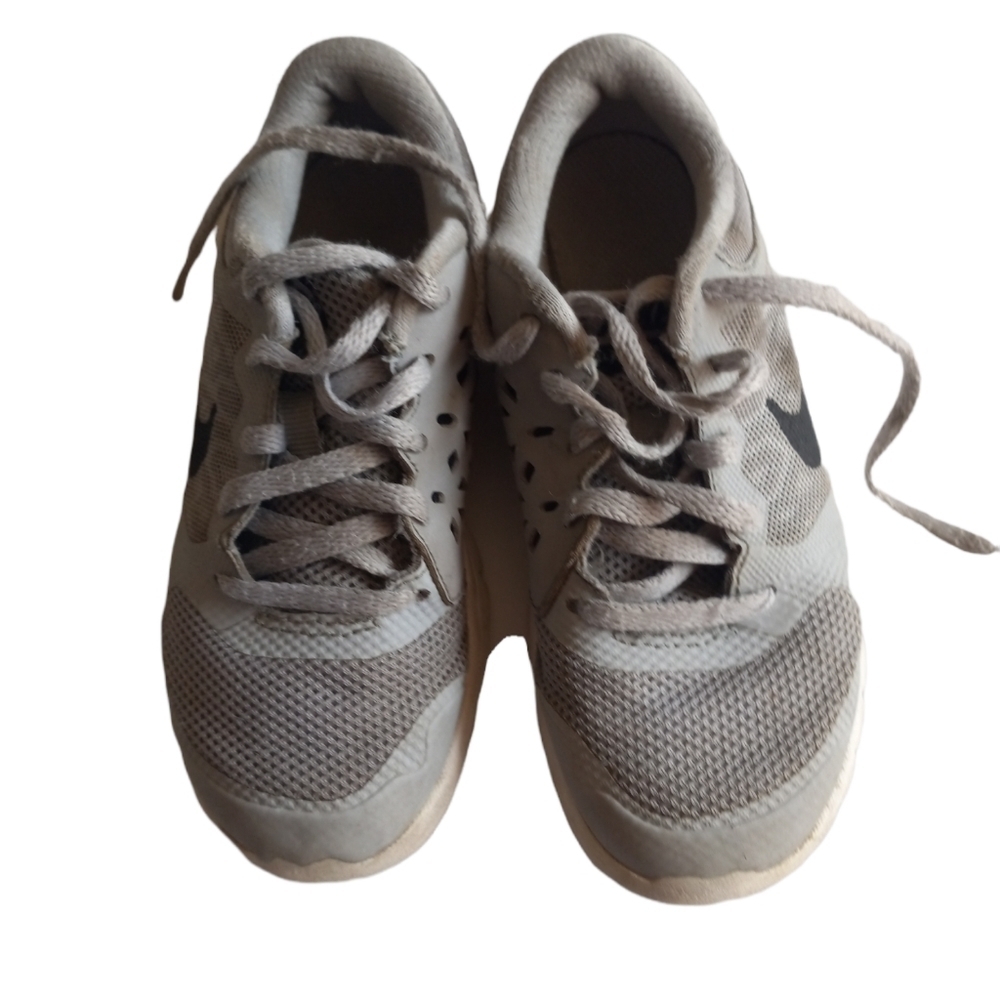 little Boy Gray tennis Shoes Size 12C in Great Used Condition